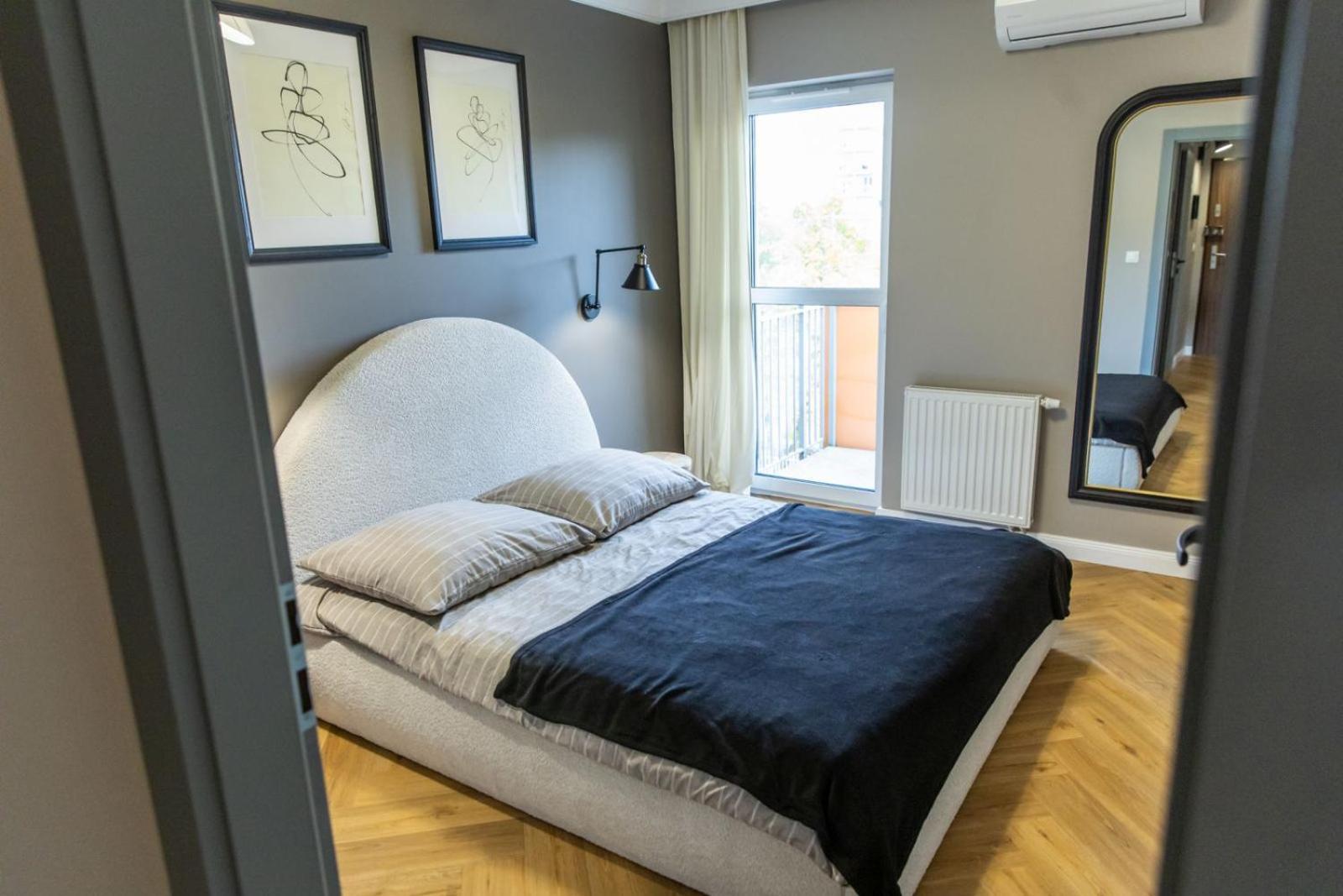 Solar I Stare 10min I Priv Parking Free I Winda I Balkon Apartment *