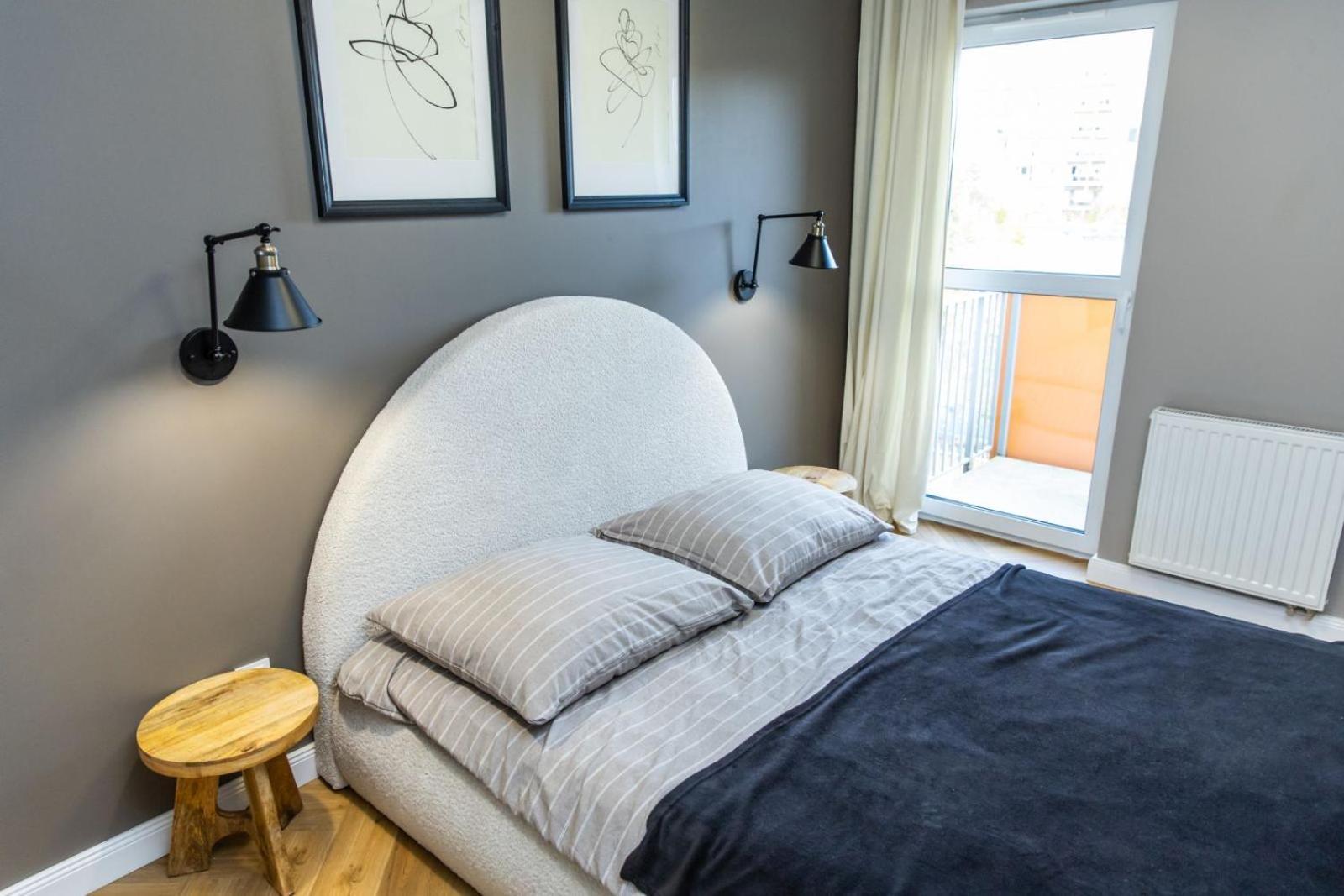 Apartment Solar I Stare 10min I Priv Parking Free I Winda I Balkon Torun