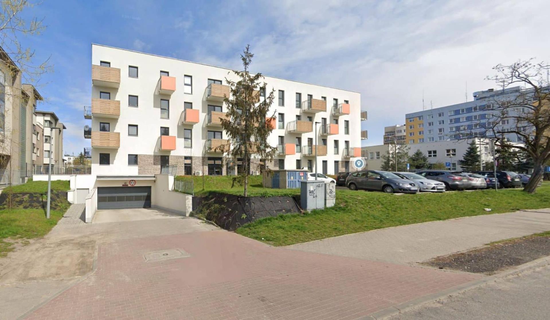 Apartment Solar I Stare 10min I Priv Parking Free I Winda I Balkon