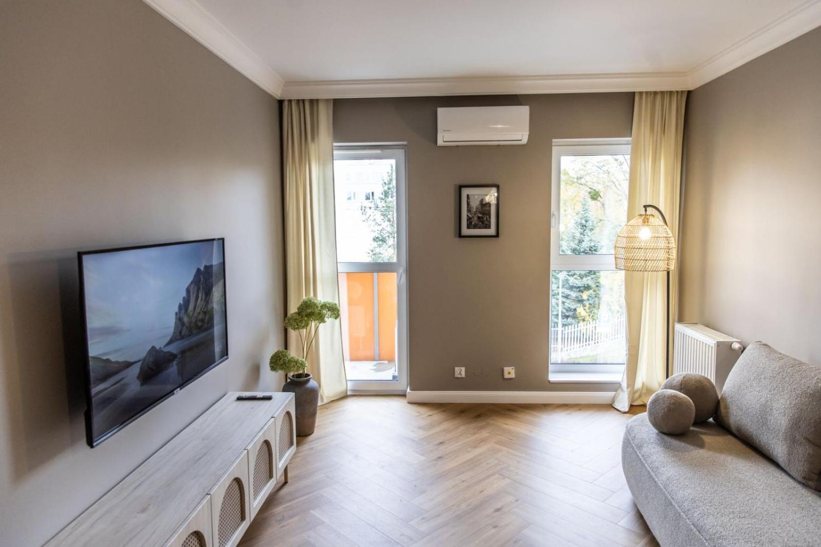 Solar I Stare 10min I Priv Parking Free I Winda I Balkon Apartment Torun